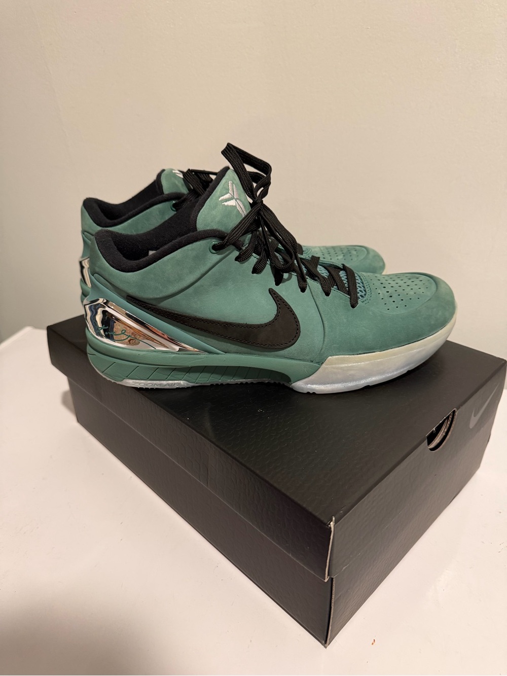 Nike Kobe 4 Protro 'Girl Dad' Sneakers Size 9.5M
